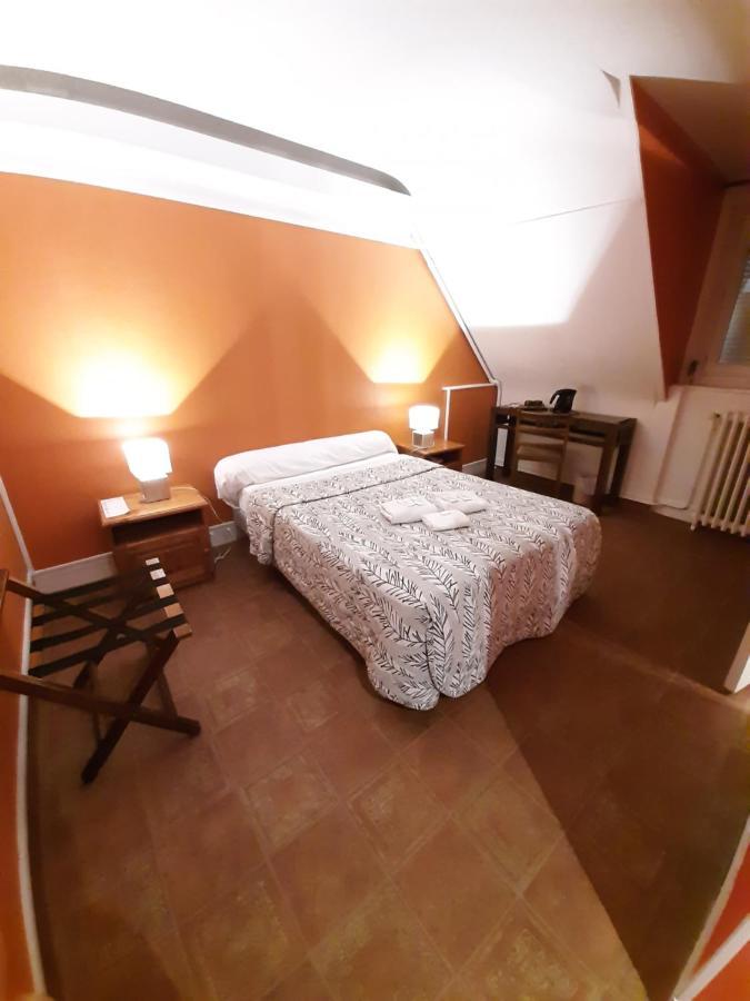 Hotel Du Cygne Beauvais Eksteriør bilde