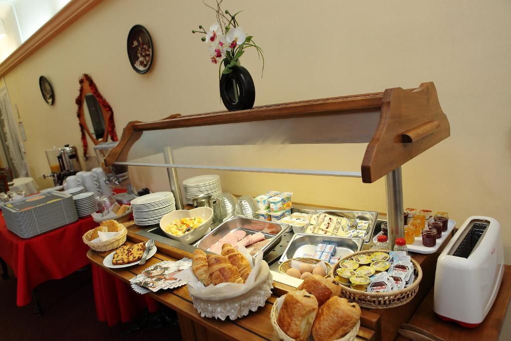 Hotel Du Cygne Beauvais Eksteriør bilde